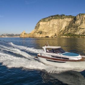 Valerio Rivellini - Rivellini design - yacht design - Rivellini Yacht Design - foto in navigazione - gozzo in navigazione